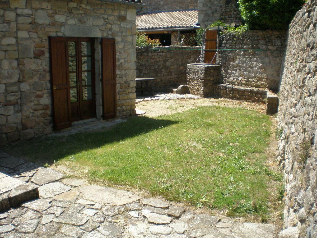 Location De Les Sources Chambonas/les Vans Casa vacanze *