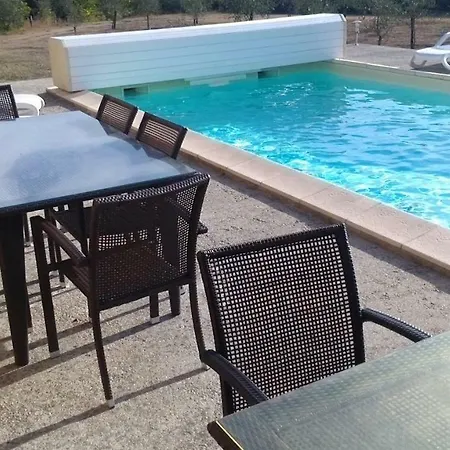Location De Gites Les Sources Chambonas/Les Vans Exterior photo
